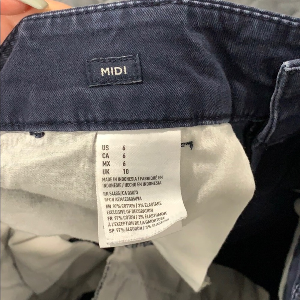 4 pairs of american eagle shorts - Picture 4 of 16